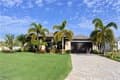 2121 SW 39th Ter