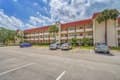 2901 E Sunrise Lakes Dr Apt 101