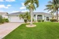 4618 SW 24th Pl