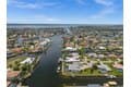 105 SW 52nd St
