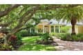 402 E Macewen Dr
