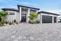 136 SW 28th St