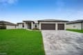 38 NE 8th Pl