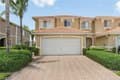 2427 Laurentina Ln