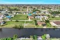 2712 SW 1st Ter