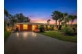 1129 Riviera St