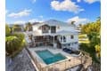 821 Palm St