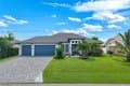 2126 NE 2nd St
