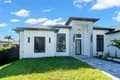 129 SW 34th Ave