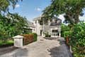 226 Saint James Park