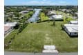 458 N Shore Dr