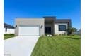 2418 NW 25th St