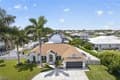 8 NW 36th Ave