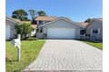 33 Andrea Dr