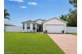 506 NW Juanita Ct