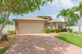 876 Addison Dr NE