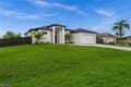 1102 SW 42nd St
