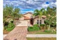 1050 Bluffwood Dr