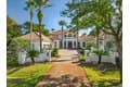 3325 Club Dr