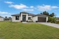 2208 NE 9th Ave
