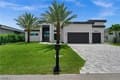 2833 SW 17th Pl
