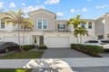 16330 Oakview Dr