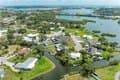 302 Dona Dr