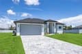 707 NW 7th Pl