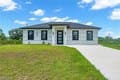 726 Clancy St E