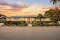 549 94th Ave N