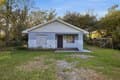 907 Center St