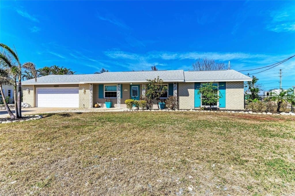 609 Foxworth Ln