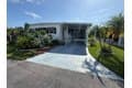 355 Jacaranda Cir