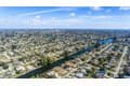 217 SE 21st St