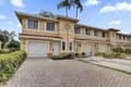 1363 Avon Ln