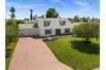706 SW 51st Ter