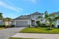2122 Hamlin St