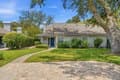 15 Sea Winds Ln E