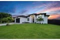 518 NW 1st Ln
