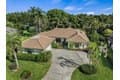 129 Prestwick Cir