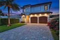 519 97th Ave N