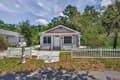 411 12th Ave E