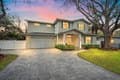 2207 Wisteria St