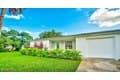 217 Carver St W