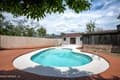 3618 Red Oak Cir W