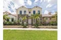 922 E Venice Ave