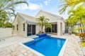 25 Wyndham Ln