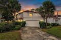 2524 Albion Ave