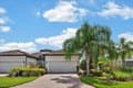 6927 Holbrook Cv