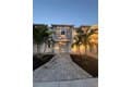 2525 6th Avenue Dr E